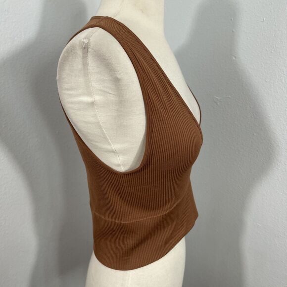 Priceless Crop‎ Tank Top Womens M Or L Cocoa Deep V Sleeveless Ribbed Y2K - Picture 4 of 9